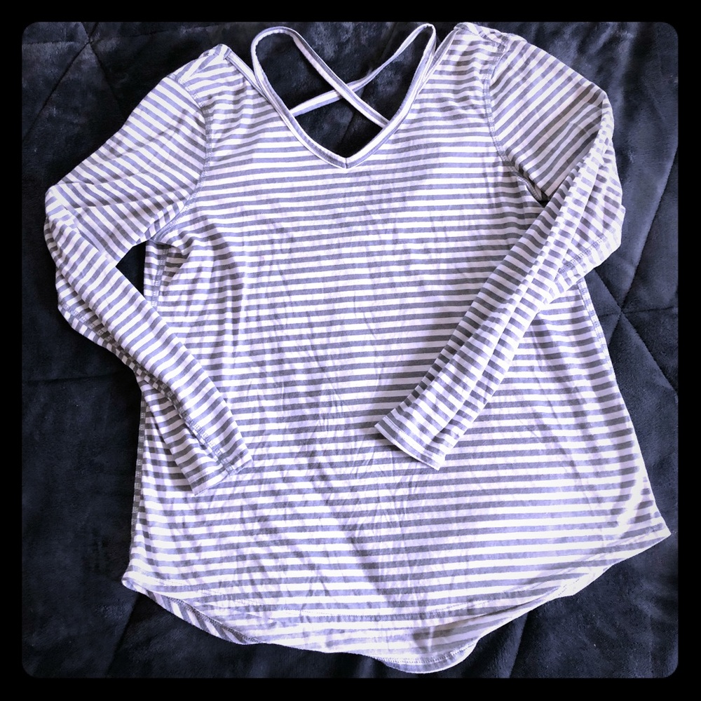 Old navy work out long sleeve